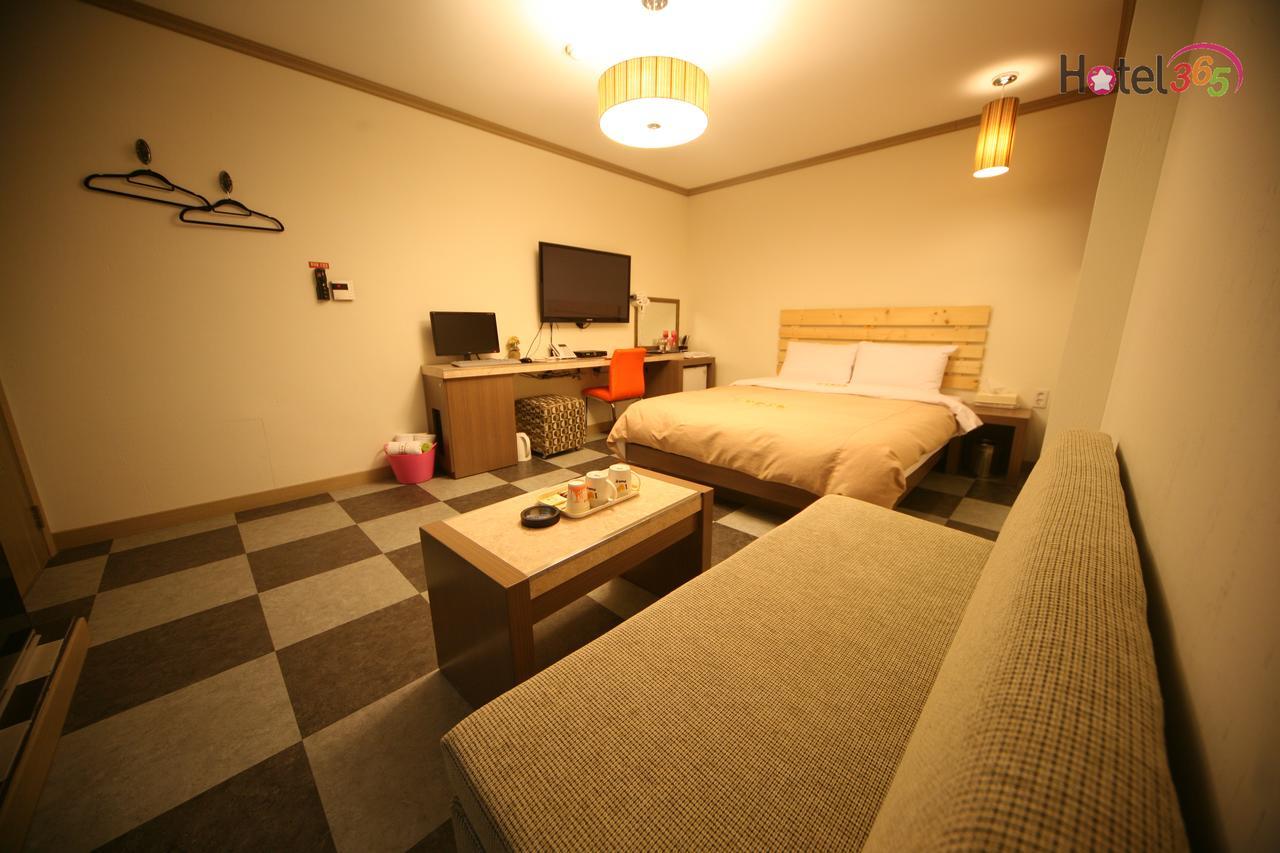 Chuncheon Myeongdong Hotel Exterior foto