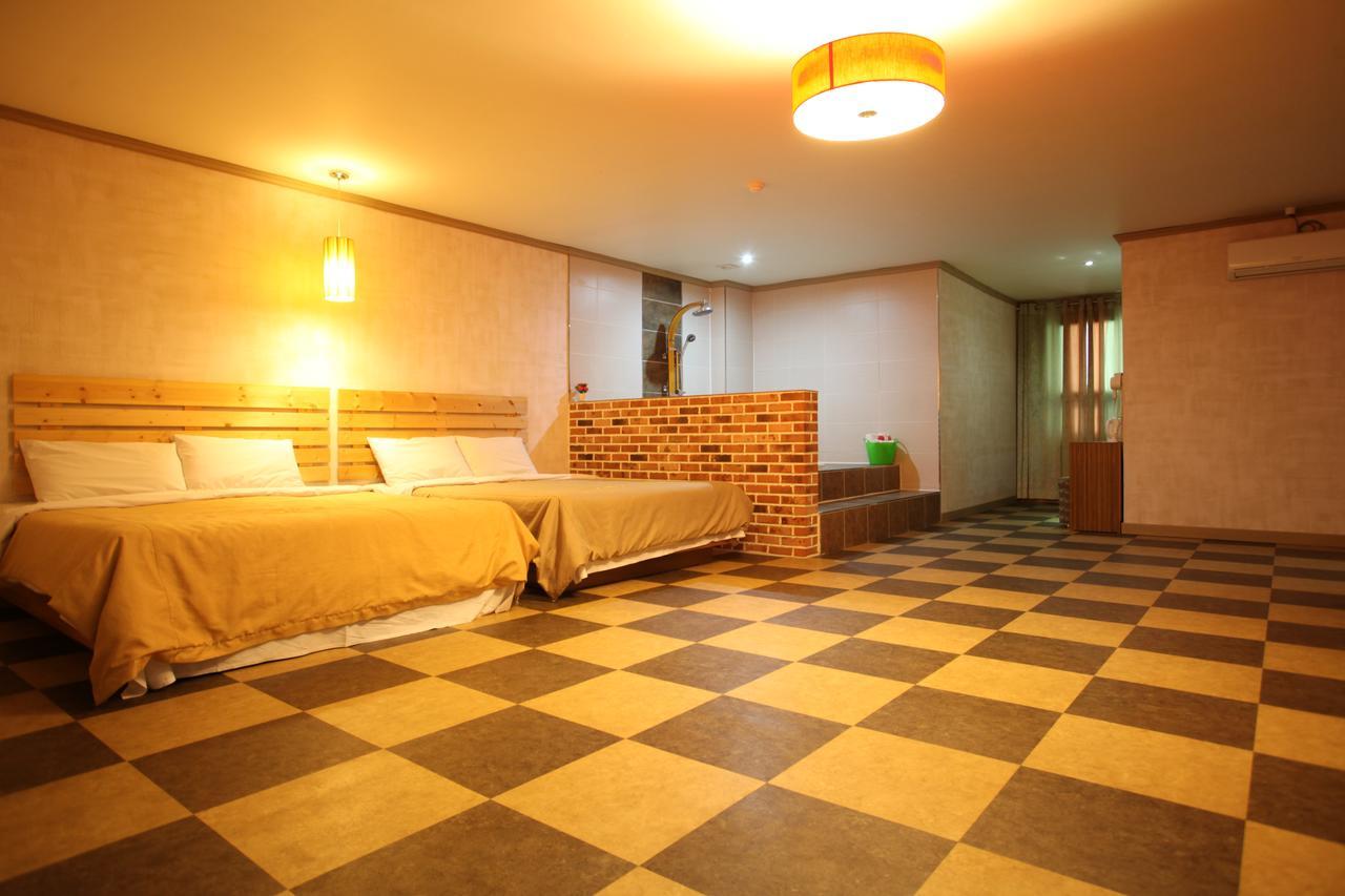 Chuncheon Myeongdong Hotel Exterior foto